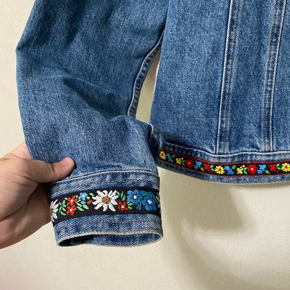 IF YOU DONT KNOW ASK! vintage denim jean jacket colorful flower border Medium - Picture 2 of 8